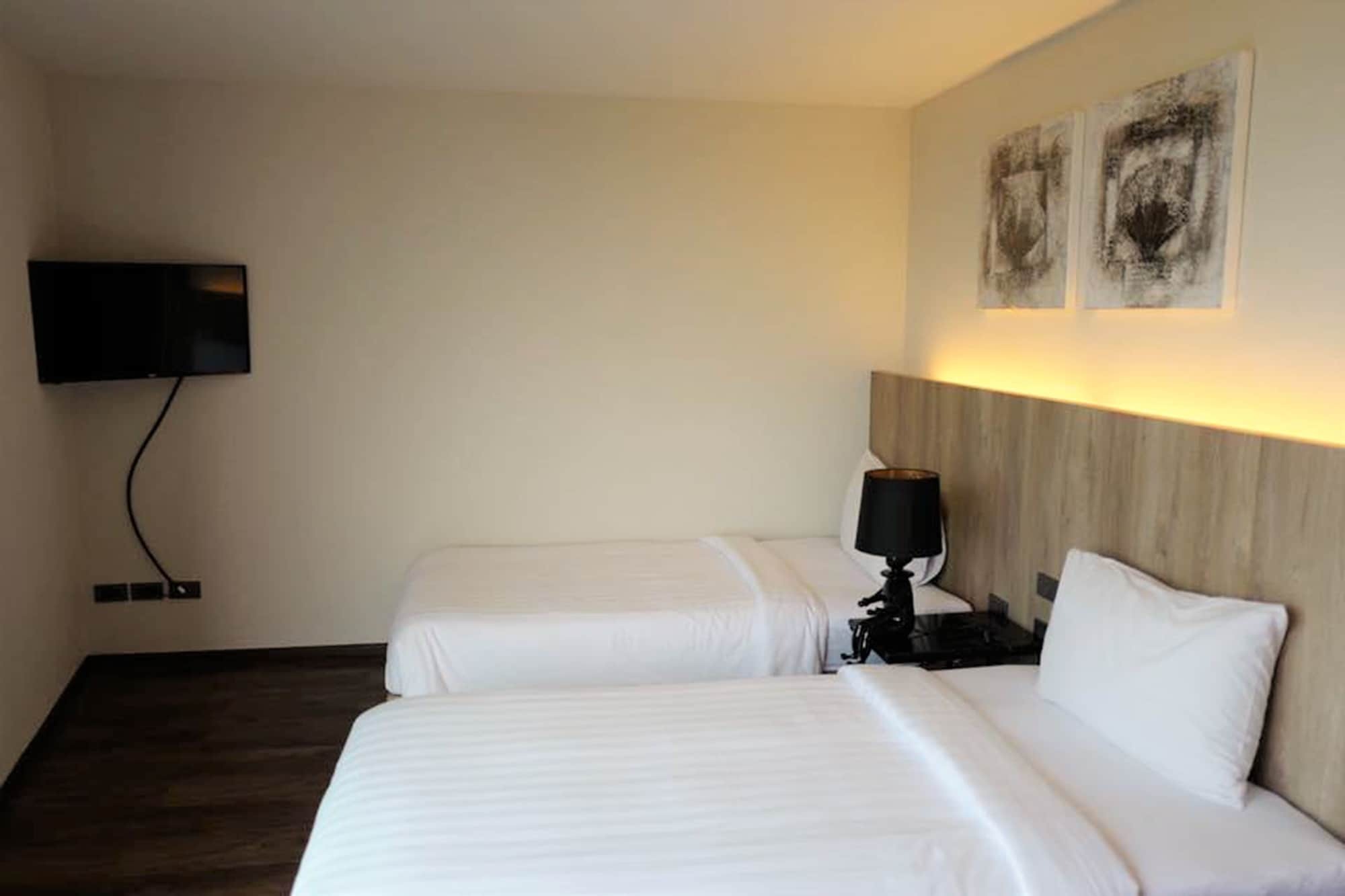The 28Th Hotel Kanchanaburi Luaran gambar