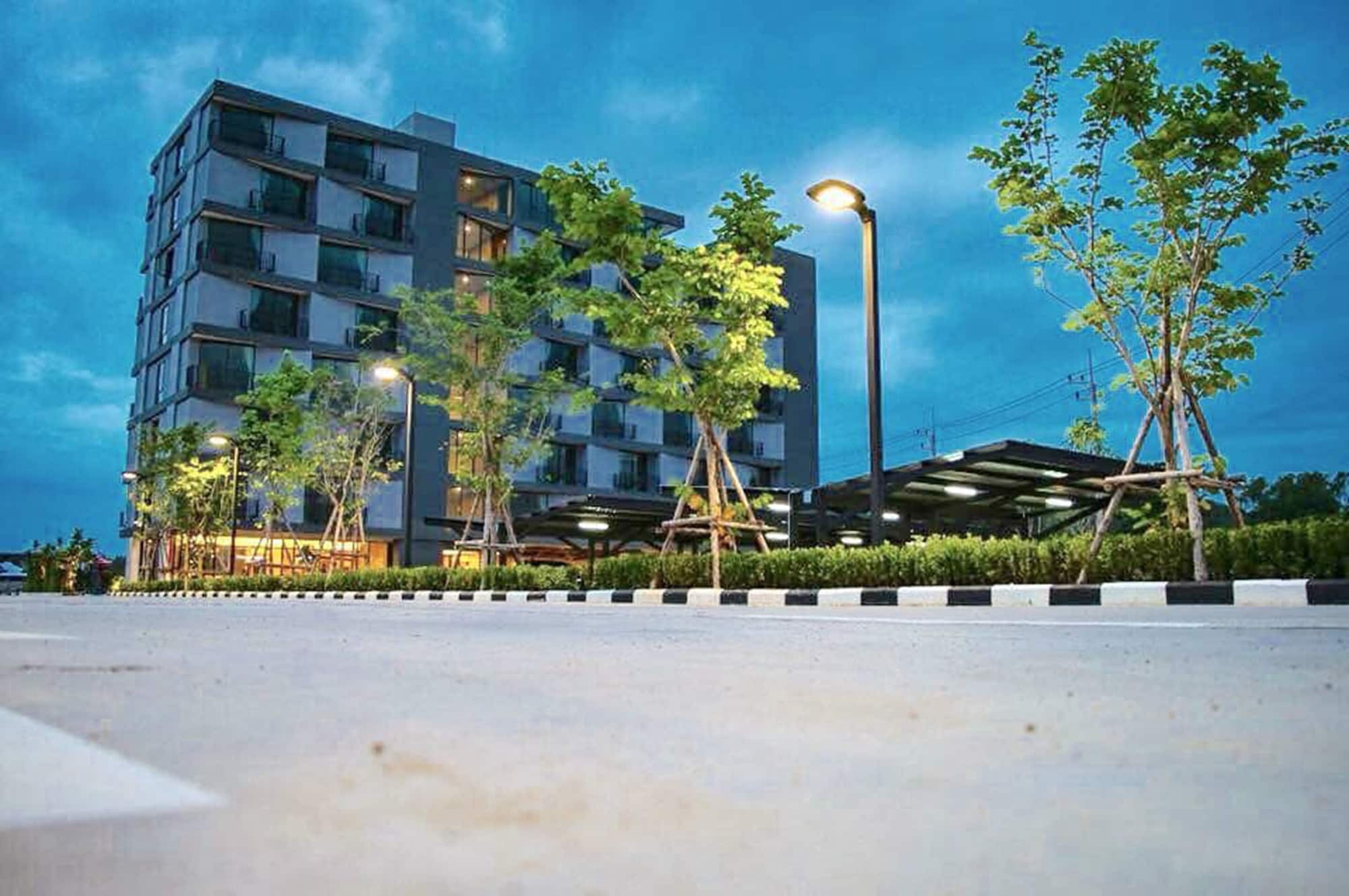 The 28Th Hotel Kanchanaburi Luaran gambar